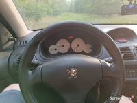 Używany Peugeot 206 2003 Czerwony Hatchback