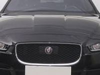 Używany Jaguar XE 241 KM (177 kW) 2016 Czarny Sedan/Limuzyna