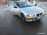 używany BMW 325 i, fabryczna szpera 25%, zdrowa blacha