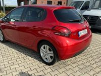 używany Peugeot 208 1.2dm 83KM 2015r. 58 000km