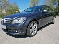 używany Mercedes C400 1.8dm 180KM 2009r. 135 000km