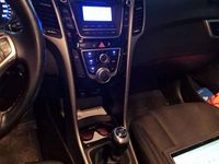 używany Hyundai i30 combi 7.2015- 1.6benzyna - 88kw - 105000km - lekko uszkodzony