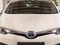 używany Toyota Auris Hybrid II Hybrid 135 Active