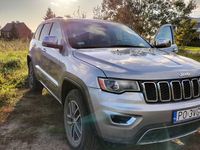 Używany Jeep Grand Cherokee 2017 Srebrny SUV