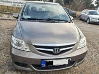 Używany Honda City 90 KM (66 kW) 2006 Szary (metalik) Sedan/Limuzyna