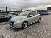 Używany Peugeot 208 70 KM (51 kW) 2015 Srebrny Hatchback