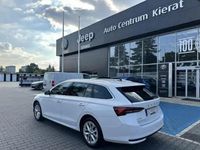 Używany Skoda Octavia Selection 150 KM (110 kW) 2024 Biały Kombi