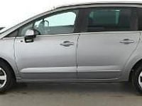 używany Peugeot 5008 1.6dm 120KM 2016r. 161 834km