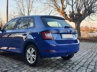 Używany Skoda Fabia 2019 Niebieski Hatchback