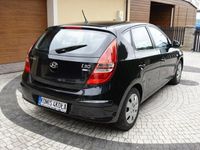 używany Hyundai i30 1.4dm 109KM 2009r. 176 000km