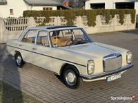 Używany Mercedes W115 1971 Sedan/Limuzyna