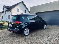 Używany Opel Zafira 2016 Zielony Minivan