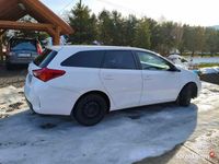 używany Toyota Auris II 1.4 D4D kombi stan bdb bezwypadkowy nowe sprzęgło opłaty