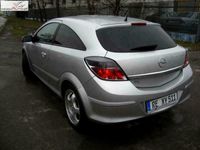 używany Opel Astra 1.6dm 105KM 2005r. 147 000km