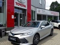 Używany Toyota Camry Executive 177 KM (130 kW) 2021 Srebrny Sedan/Limuzyna