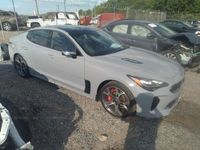 Używany Kia Stinger GT 365 KM (268 kW) 2018 Szary Hatchback