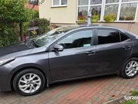 Używany Toyota Corolla 132 KM (97 kW) 2018 Szary Sedan/Limuzyna