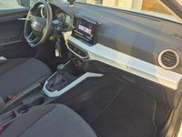 Używany Seat Arona 110 KM (80 kW) 2023 Biały SUV