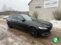 Używany Volvo V90 254 KM (186 kW) 2018 Czarny Kombi