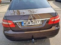 Używany Mercedes E220 2010 Brązowy Sedan/Limuzyna