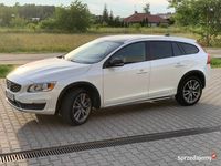 używany Volvo V60 CC T5 AWD Momentum