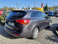 używany Kia Ceed 1.6dm 110KM 2015r. 242 500km