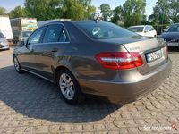 używany Mercedes E200 2.1dm 136KM 2012r. 213 300km