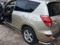 Używany Toyota RAV4 136 KM (100 kW) 2007 Złoty (metalik) SUV