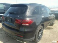 używany Mercedes GLC300 2021, 2.0L, 4x4, porysowany