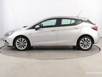 Używany Opel Astra 2017 Srebrny Hatchback