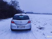 używany Opel Astra od 12 lat w jednych rękach.