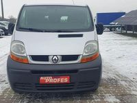 używany Renault Trafic 1.9dm 100KM 2004r. 252 970km