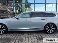 Używany Volvo V90 455 KM (334 kW) 2025 Szary Kombi
