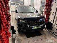 używany Volvo XC40 recharge P8 r design