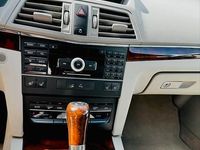 Używany Mercedes E350 2009 Niebieski Coupe