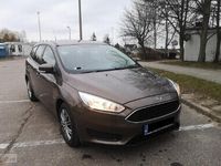 Używany Ford Focus 105 KM (77 kW) 2018 Inny kolor Sedan/Limuzyna