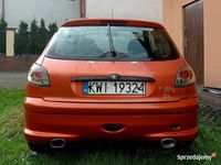 używany Peugeot 206 206 1,6 benzyna + gaz Klima El szyby El lusterka Cen1,6 benzyna + gaz Klima El szyby El lusterka Cen