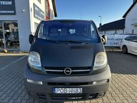 używany Opel Vivaro 2.5dm 135KM 2005r. 446 000km