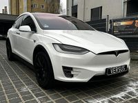 Używany Tesla Model X 397 kW (540 KM) 2017 Biały (metalik) SUV