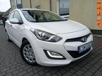 Używany Hyundai i30 100 KM (73 kW) 2013 Biały Kombi