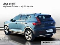 Używany Volvo XC40 163 KM (119 kW) 2025 Niebieski SUV