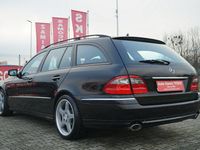 używany Mercedes E320 Avantgarde 4-matic Automat Skóra wentylacja grzanie Pamięci Pneumatyka