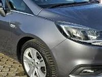 Używany Opel Zafira 140 KM (102 kW) 2018 Szary (metalik) Minivan