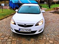 używany Opel Astra 1.7CDTi 2011 rok