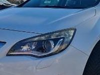 Używany Opel Astra 180 KM (132 kW) 2010 Biały Hatchback