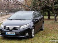 używany Toyota Avensis Kombi 2.0 D4D 2013r Kombi salon Polska