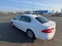 Używany Skoda Superb 2014 Biały Sedan/Limuzyna