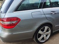 używany Mercedes 220