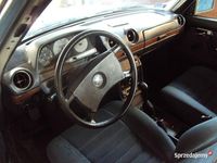 Używany Mercedes 240 1976