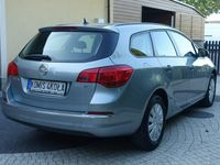 używany Opel Astra 1.6dm 110KM 2014r. 179 000km
